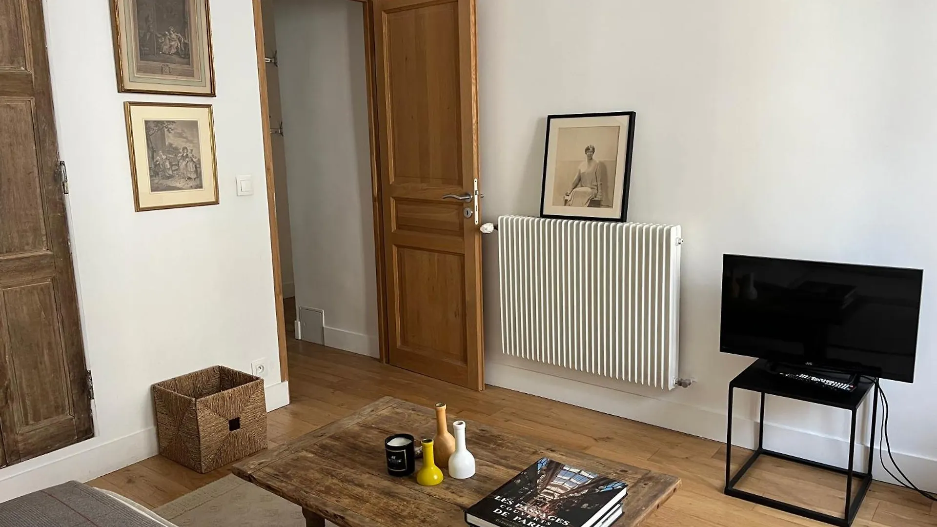 Apartment Charming Appartement Moulin Rouge Paris